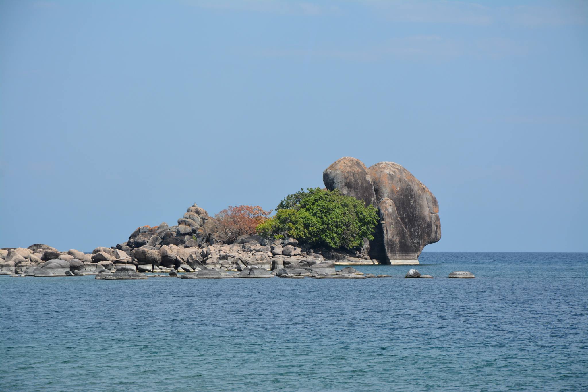 Lake Nyasa landscape